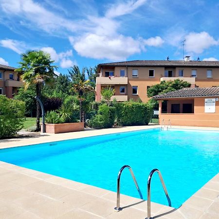 Le Montauriol - Logement Avec Terrasse - Piscine -Tennis - Place De Parking Privee Montauban Exterior foto